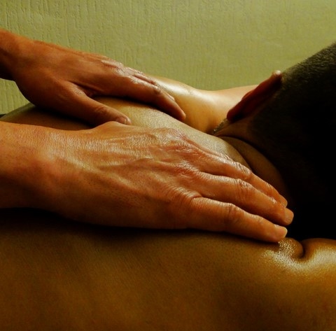 Massage californien, massage relaxant